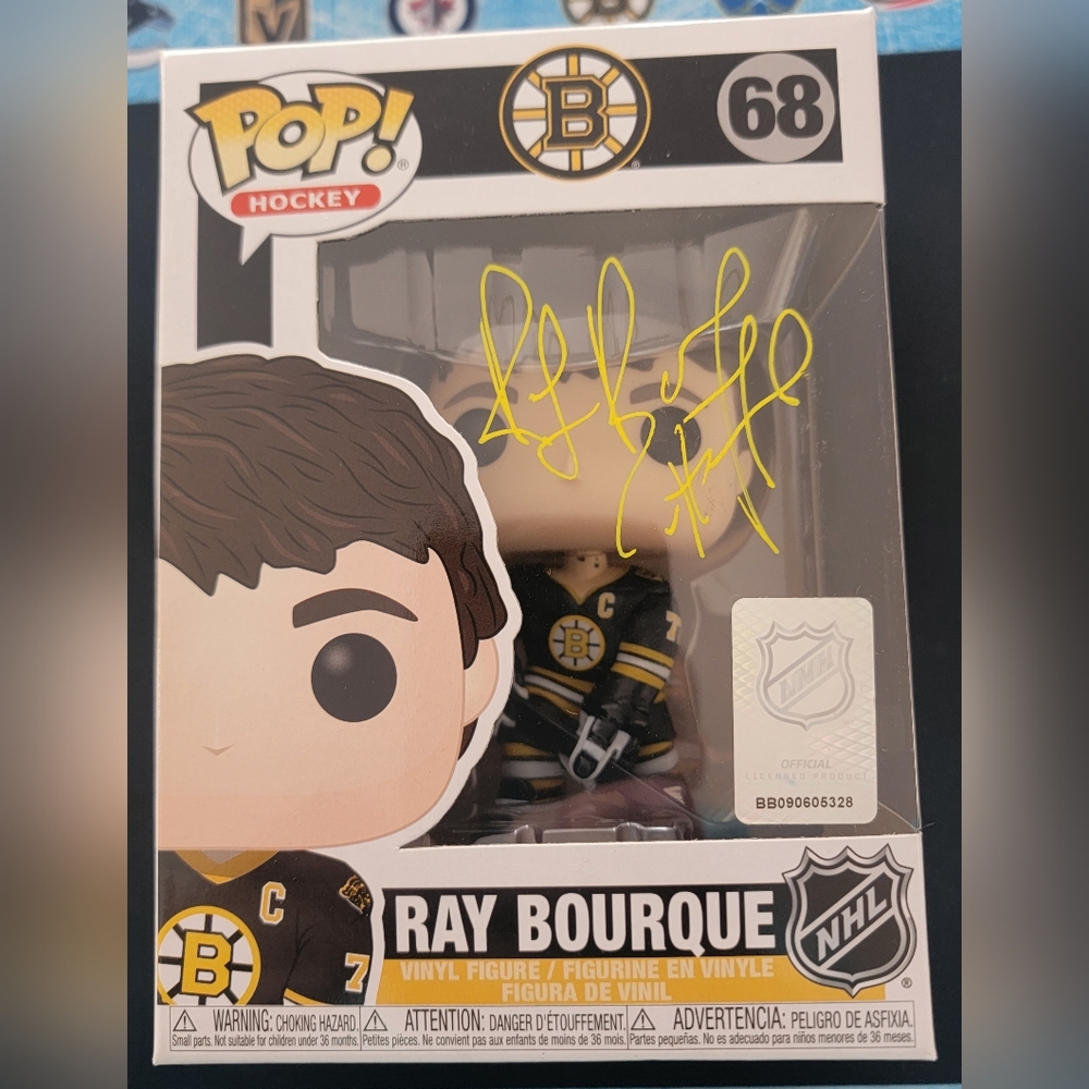 Ray Bourque signed Bruins Hockey Funko Pop #68.